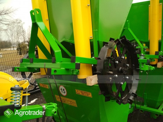 PRODUCENT Sadzarka do ziemniaków dwurzędowa Metalowe koszyki TRANSPORT - zdjęcie 2