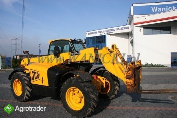 JCB 530-70 z 2004 roku - zdjęcie 2