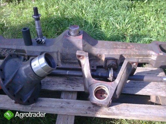NAPRAWY PRZEDNICH NAPĘDÓW MASSEY FERGUSON  CASE - zdjęcie 1